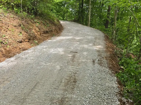 N Shiloh Rd, Seymour, TN 37865