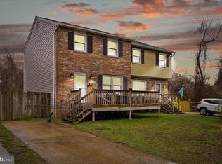 64 Bar Harbor Rd, Pasadena, MD 21122