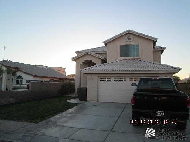 1st image of 1106 N McGrady Ave