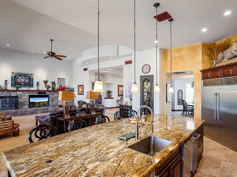 35982 N Willow Cross Dr — Photo 37