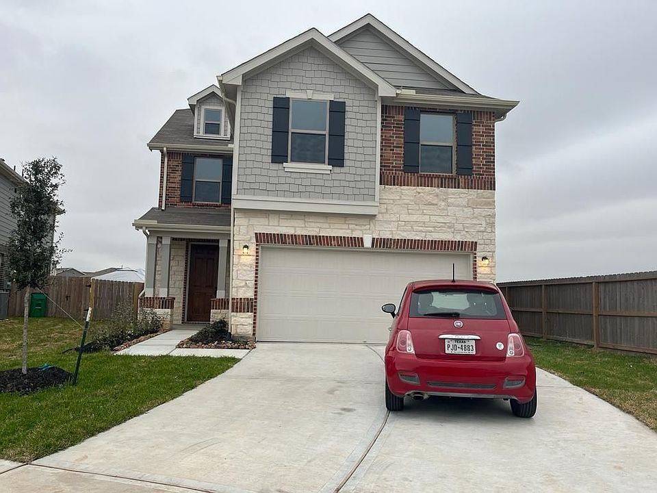 1st image of 25202 Wells Station Ct