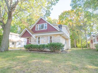 3901 W Iona Ter, Milwaukee, WI 53221