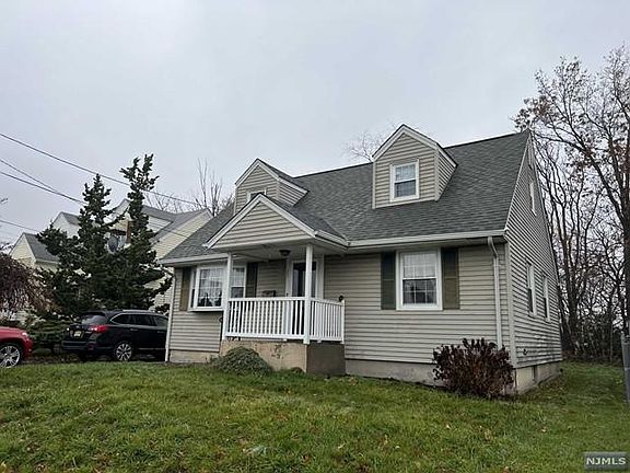2nd image of 23 Miller Ave