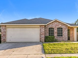 918 Anvil Creek Dr, Arlington, TX 76001