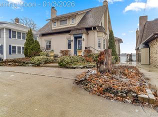 2724 Military St, Port Huron, MI 48060