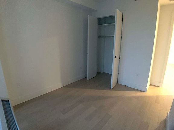 3rd image of 571 4th Ave #503