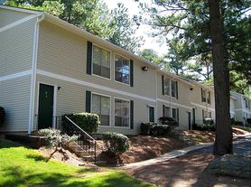 Manchester Ridge | Modern Living in the Heart of College Park