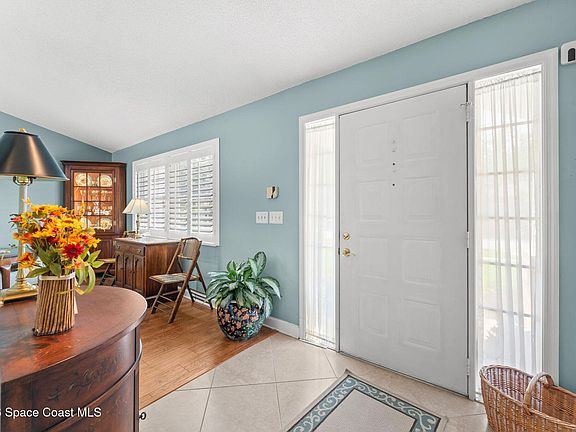 5th image of 1720 Pga Blvd