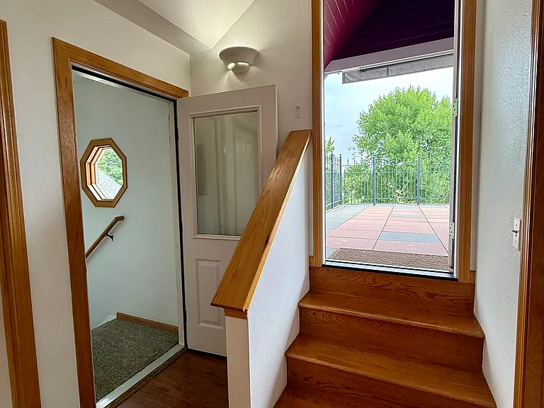 415 Mason Ct #2B — Photo 14