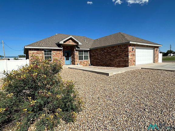 2nd image of 2131 Mockingbird Ln