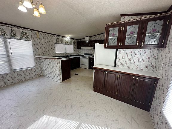 5th image of 18314 County Road 4184
