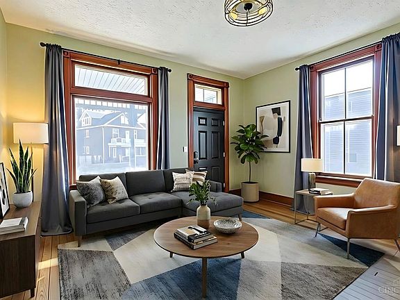 5th image of 4719 Hamilton Ave