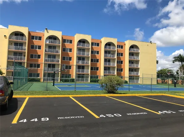 7010 NW 186th St APT 5-403, Hialeah, FL 33015