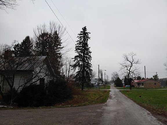 4th image of 4 Spring St
