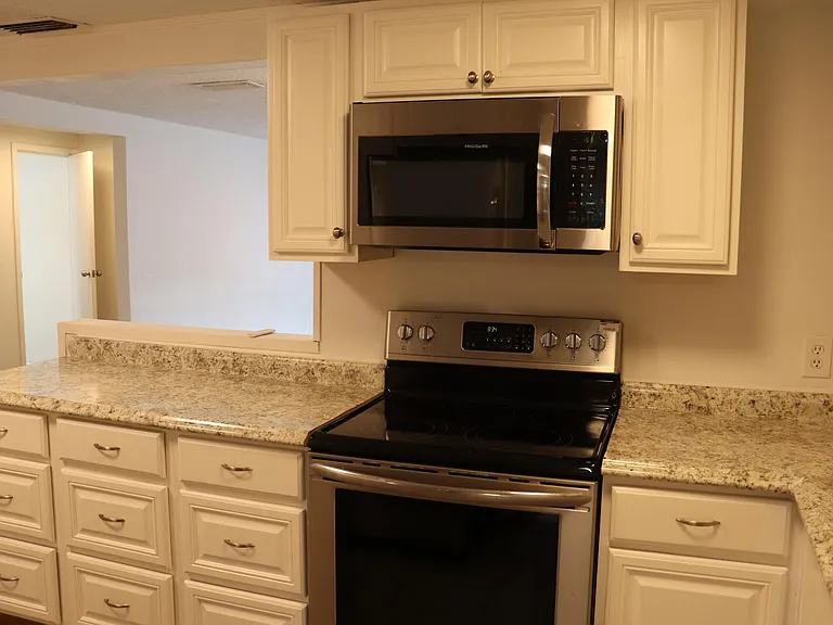 2838 Old Mayport Rd #1 — Photo 9