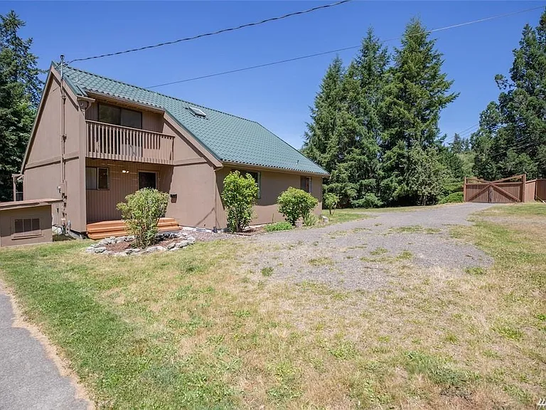 8985 Miller Rd NE — Photo 5