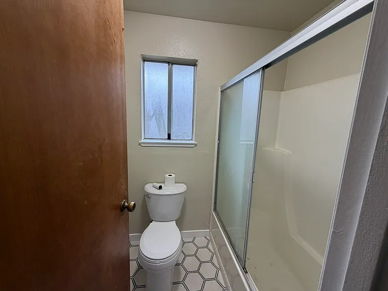 3006 Vera Ln — Photo 11