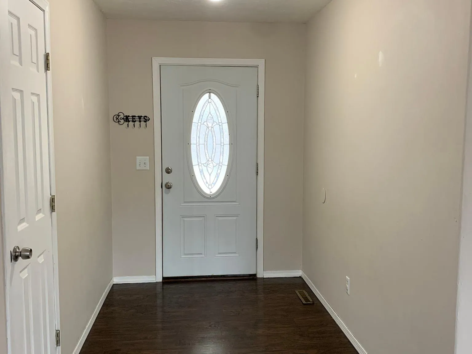 3 bed, 1334 sqft, $1,600 — Photo 2