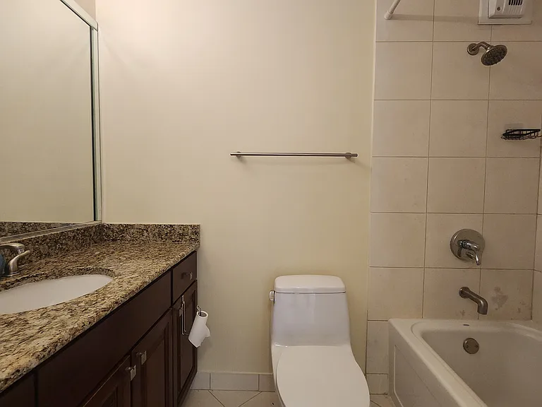 405 N Wabash Ave #1701 — Photo 10