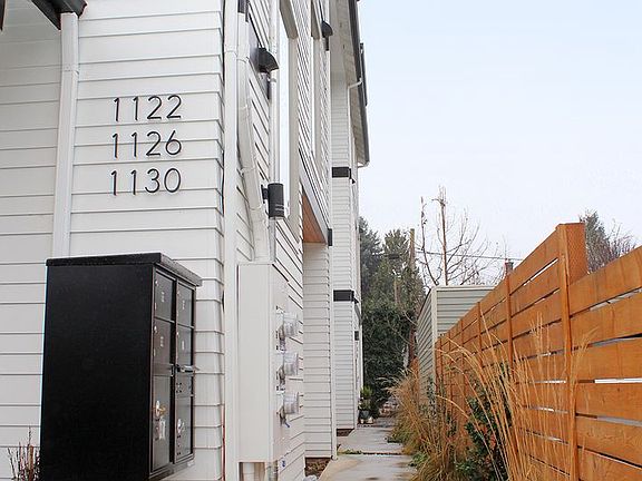 3rd image of 1126 SE Tenino St