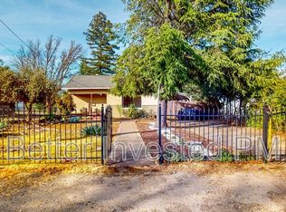 2250 Old River Rd, Ukiah, CA 95482
