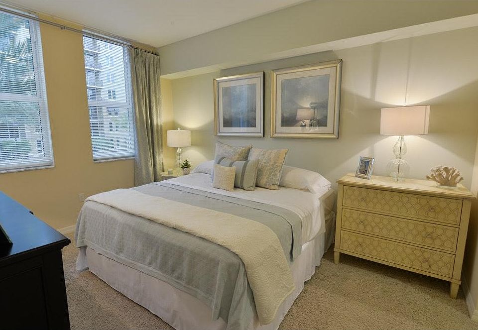 1st image of 1600 SW 78th Ave APT 123
