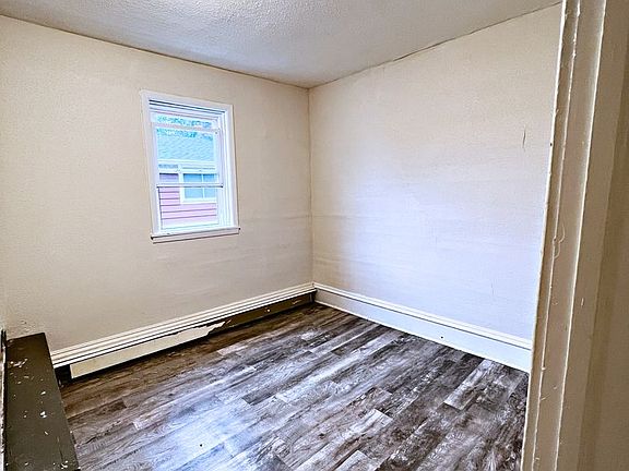 4th image of 1146 Bellevue Ave #C