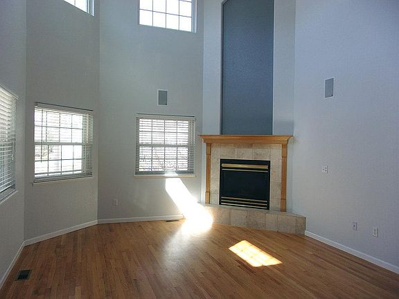 5th image of 1419 Grand Ave