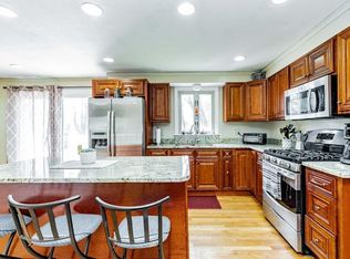 23 Highland Ave, South Hadley, MA 01075