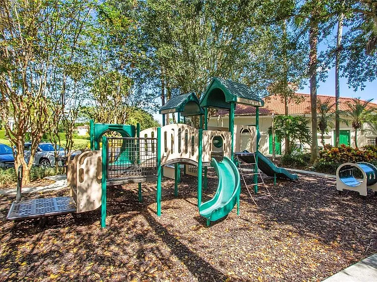 2618 Emerald Island Blvd — Photo 77
