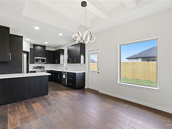 3rd image of 529 Candela St