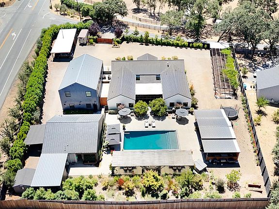 4th image of 85 W Trinity Road