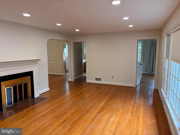 5602 Pollard Rd — Photo 4