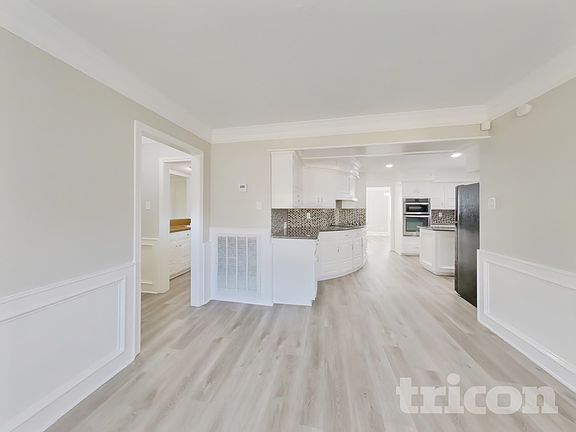4th image of 15806 Crystal Brook Dr