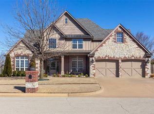 230 Prairie Ridge Dr, Bartlesville, OK 74006