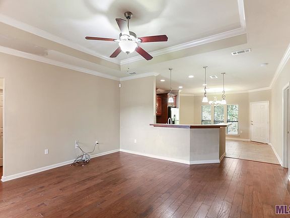 2nd image of 15081 Creek Side Dr