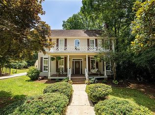 102 Sedgefield Dr, Clemson, SC 29631