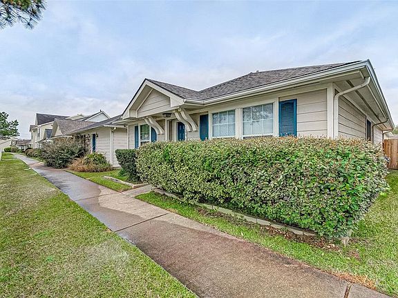 2nd image of 20939 Young Meadows Way