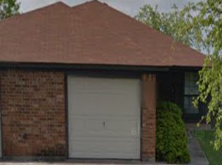 1139 Landsdale Ln, Saginaw, TX 76179