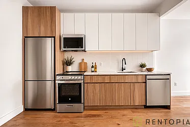 439 Sackett Street, #2H