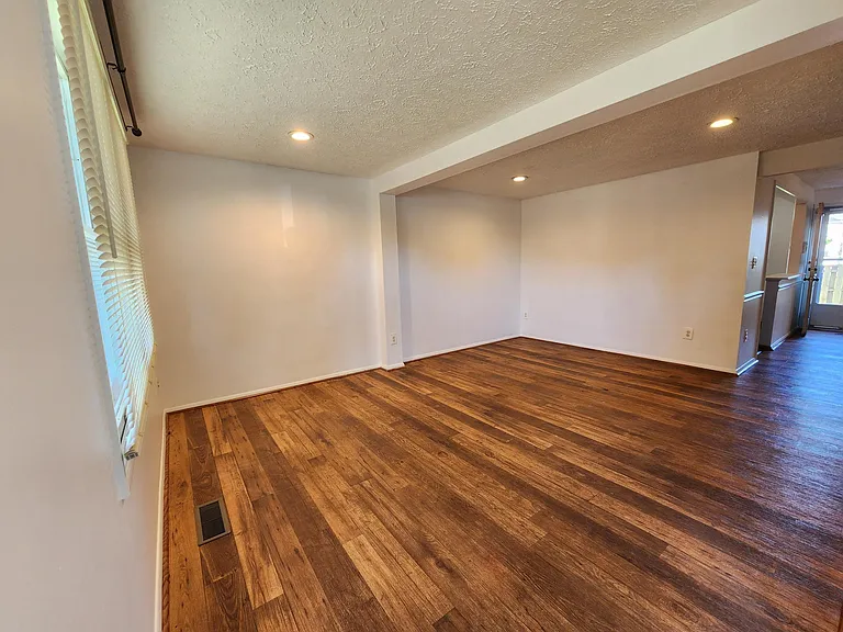 6806 Yellow Sheave Ct — Photo 22