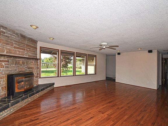 4th image of 5711 147th Ave NE