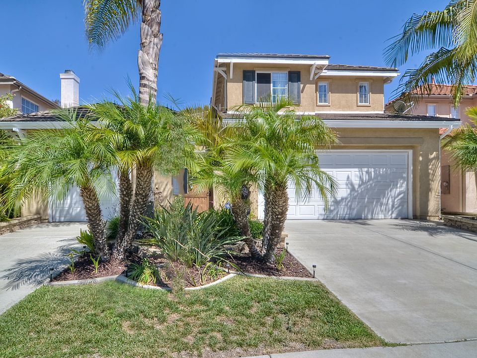 1st image of 521 Golf Glen Dr