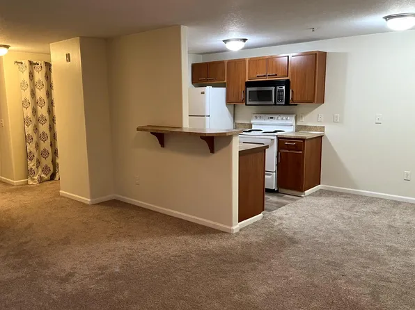 317 SE 162nd Ave, Portland, OR 97233