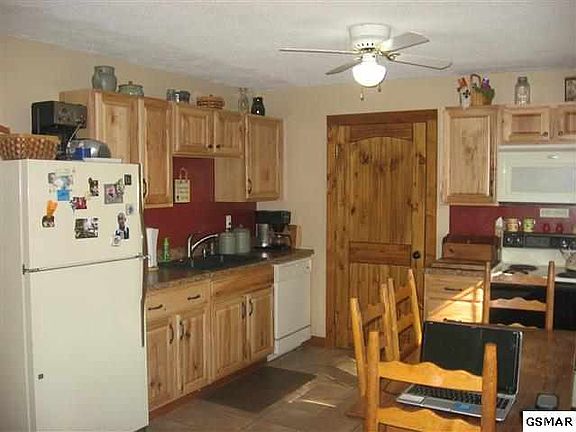 2nd image of 258 Shenandoah Dr