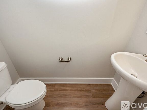 4th image of 191 Date Palm Cir
