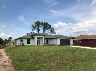 2602 9th St SW, Lehigh Acres, FL 33976