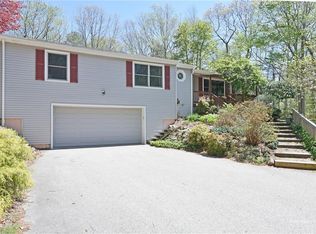 11 Bell Schoolhouse Rd, Richmond, RI 02892