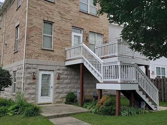3rd image of 2610 W Lake Ave