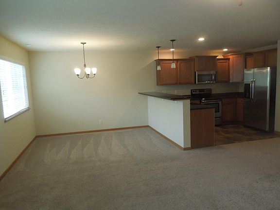 3rd image of 5721 Brendon Ln